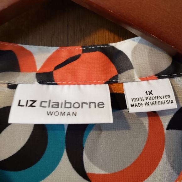 Shirt - Picture 2 of 3